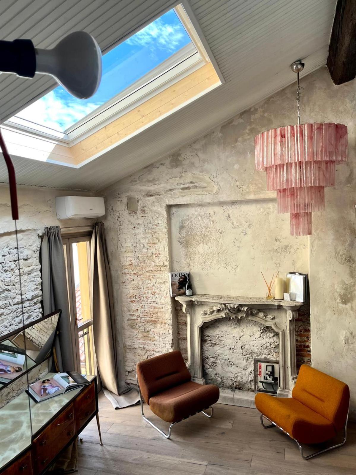 Charming And Design Attic Loft In Coolest Area Navigli Ticinese Apartamento *