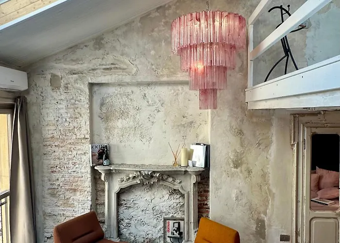 Charming And Design Attic Loft Central Milan In Coolest Area Navigli Ticinese